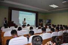 ��������ְҵѧУ������ʦ�μ�