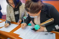 �ذ�ְ������ ����ǿ������ح