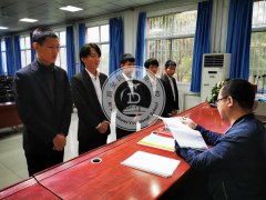 <b>����չ��ͬ���� ��ҡֱ�Ͼ���</b>